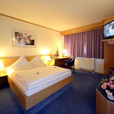 Hotel Bavaria Brehna Eksteriør bilde