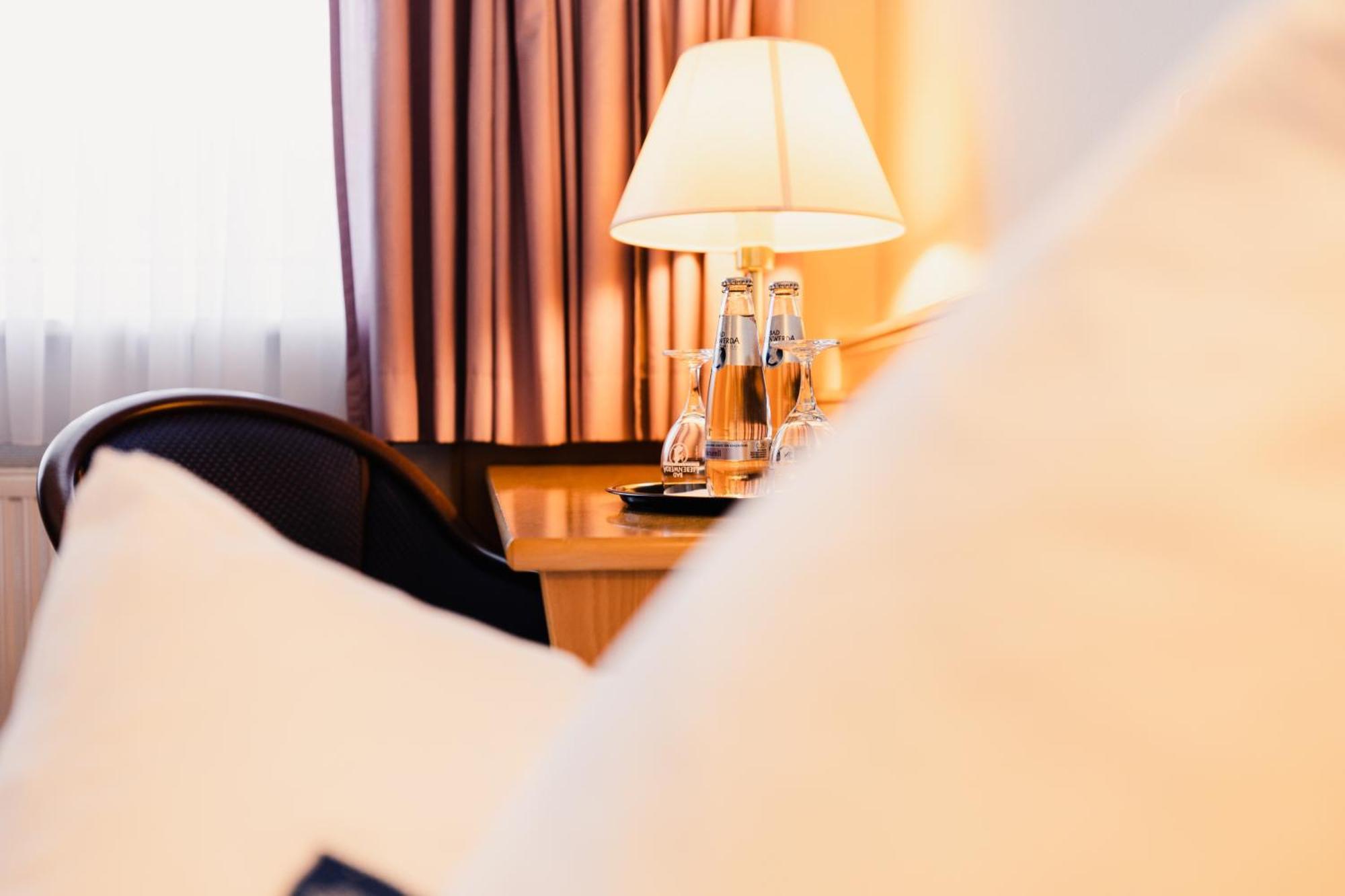 Hotel Bavaria Brehna Eksteriør bilde